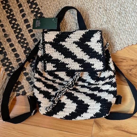 Wild Fable backpack - Picture 4 of 4